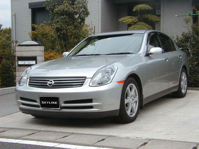 V35 Nissan Skyline Sedan Picture